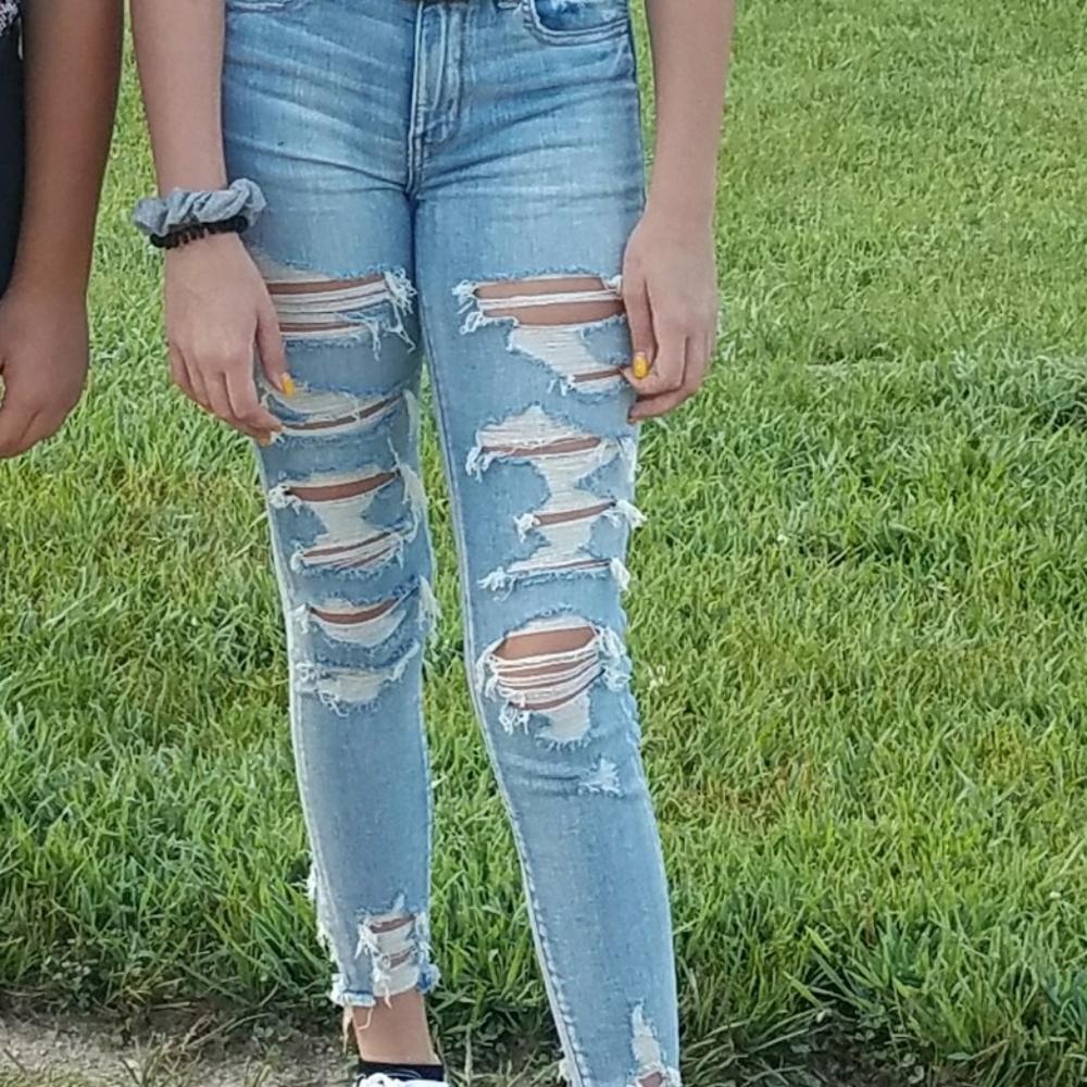 American Eagle jeans size 4 short